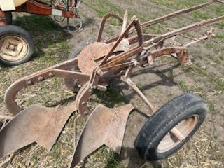 image-1011439-case_plow_3-c9f0f.jpg